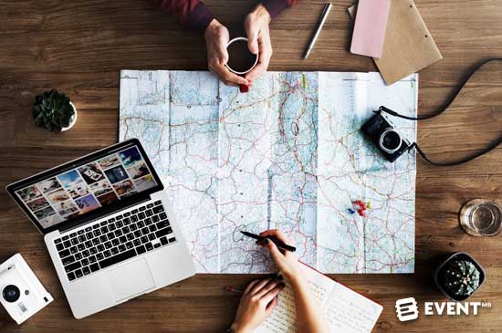 8 Destinations that Master Social Media