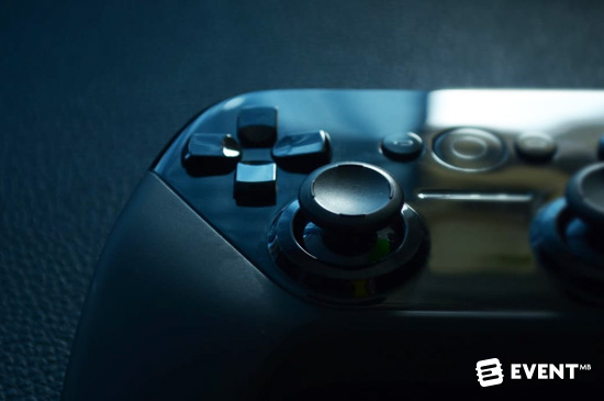 8 Tips on Planning Gaming Events